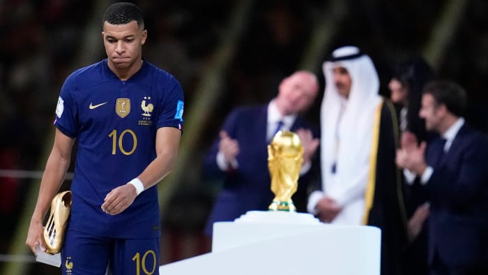 Kylian Mbappe won the World Cup golden boot